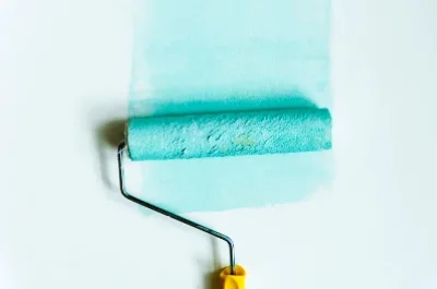 Peinture intérieure à Plounéventer — murs, plafonds et boiseries